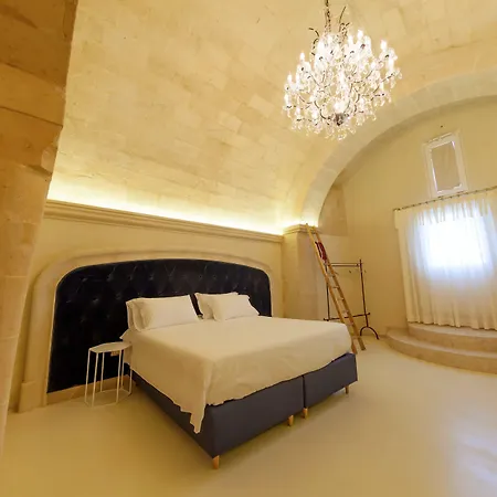 Palazzo Del Duca & Restaurant Matera