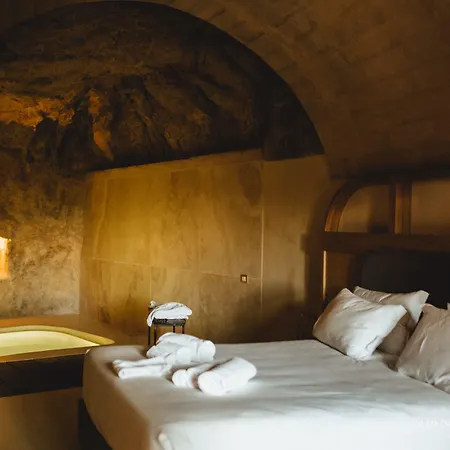 Palazzo Del Duca & Restaurant 4* Matera