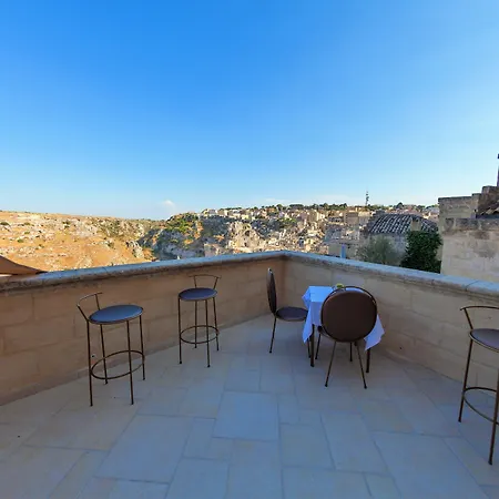 Hotel Palazzo Del Duca & Restaurant 4*