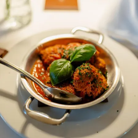 호텔 Palazzo Del Duca & Restaurant 4*