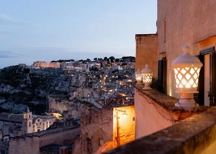 מלון Palazzo Del Duca & Restaurant מטרה