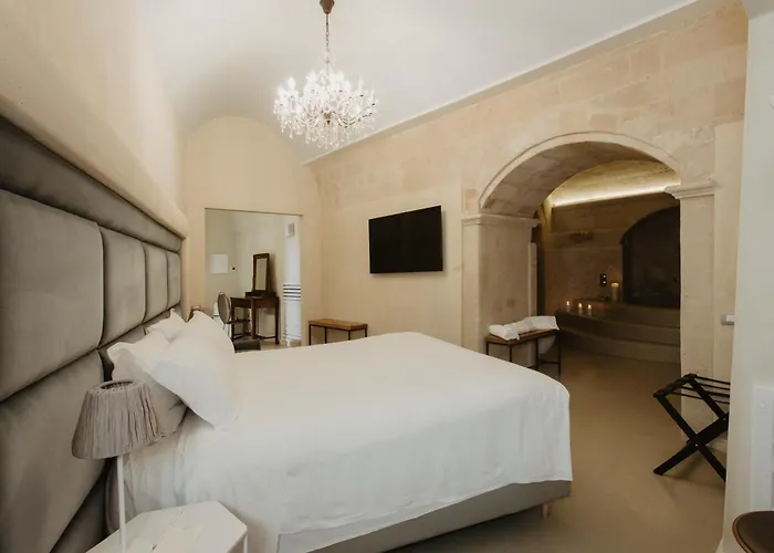 מלון Palazzo Del Duca & Restaurant 4*