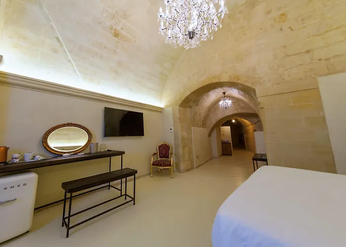 מלון Palazzo Del Duca & Restaurant