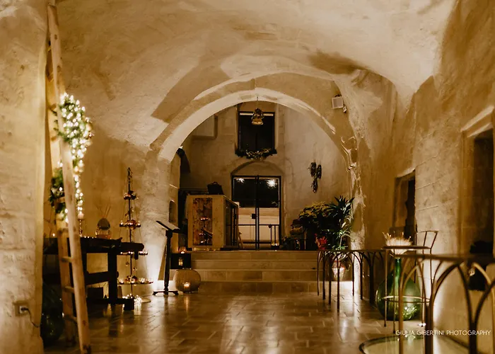 מלון Palazzo Del Duca & Restaurant מטרה